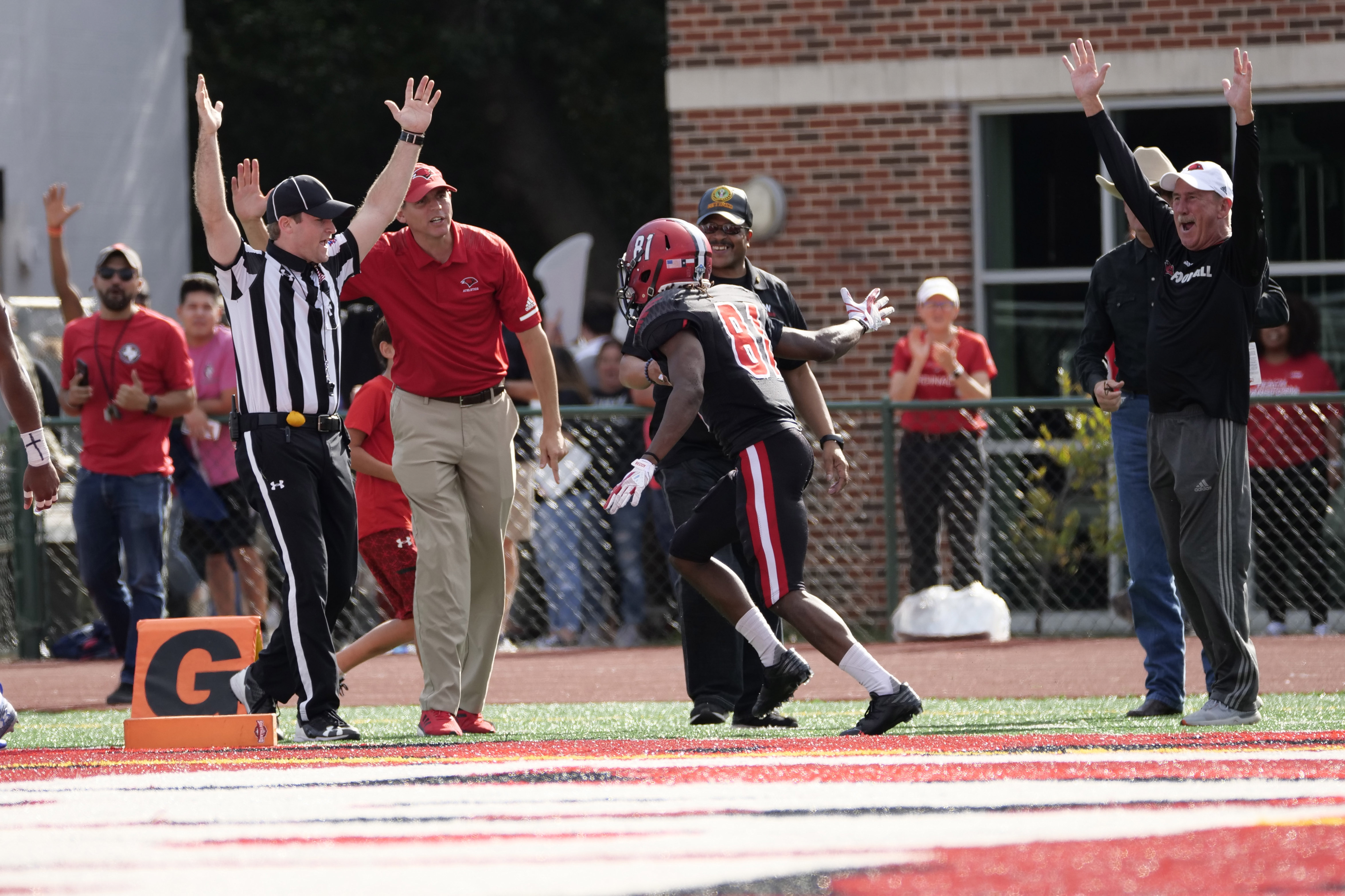 UIW Athletics implements new bag check policy - University of the Incarnate  Word Athletics
